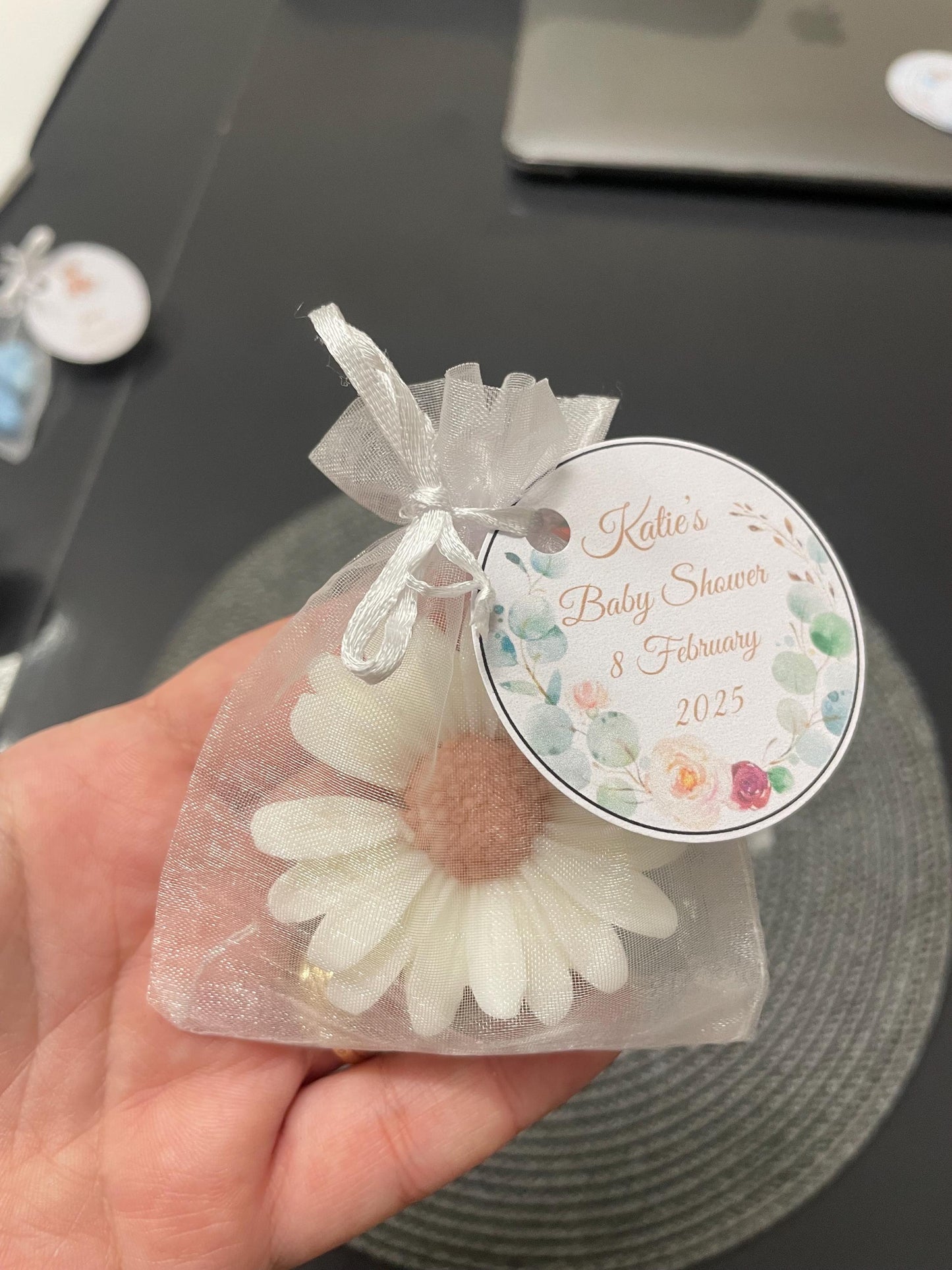 Personalised Baby Shower Favours | Daisy flower scented wax melts | Gender Reveal favors | Thank you for coming