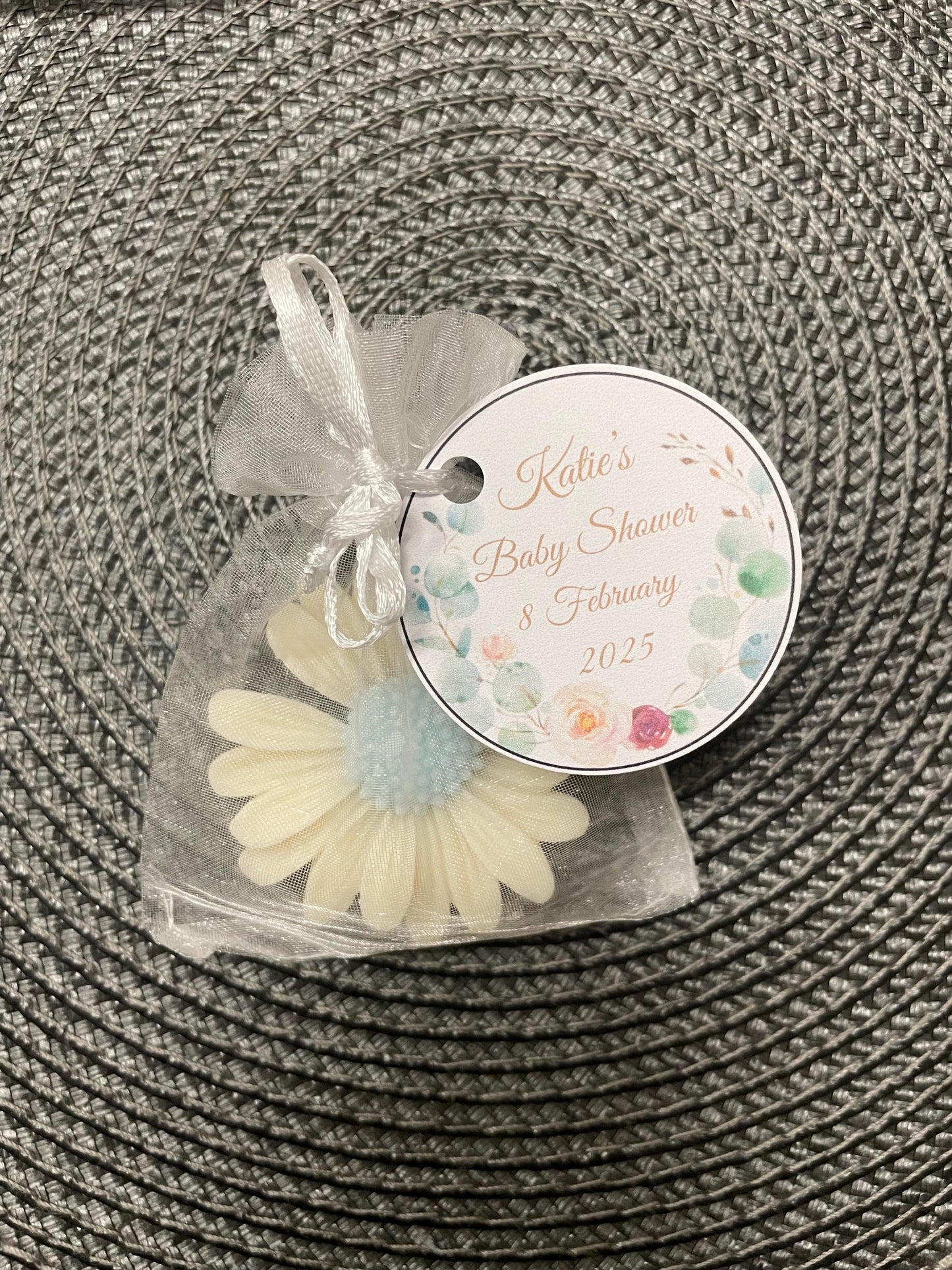 Personalised Baby Shower Favours | Daisy flower scented wax melts | Gender Reveal favors | Thank you for coming