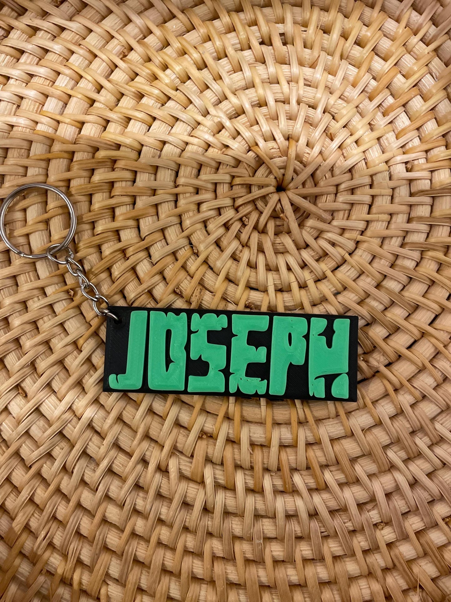 Personalised Name Keyring | Kids Name Keychain | Party Bag Filler | Backpack Keychain | Lunchbox Keyring