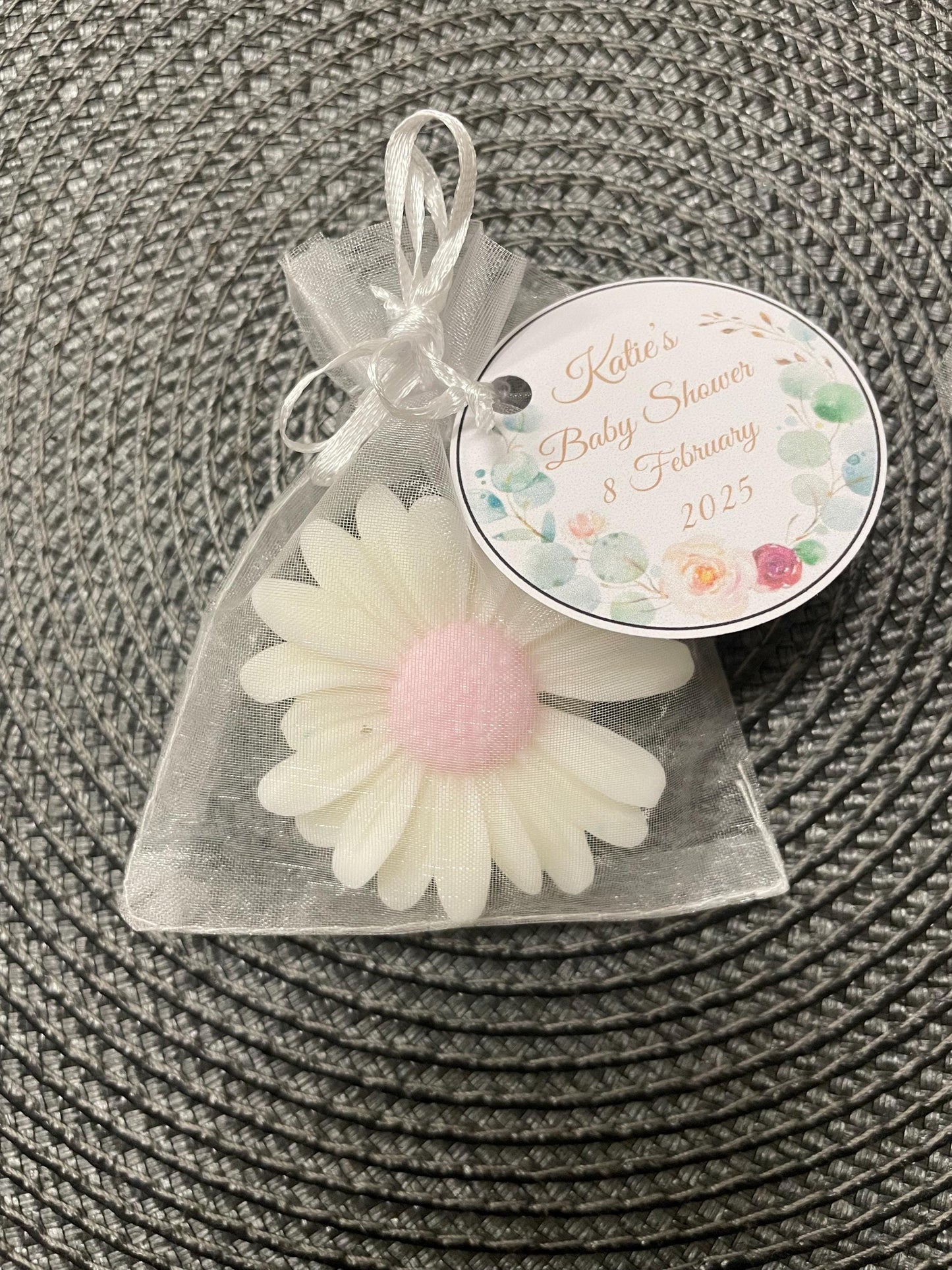 Personalised Baby Shower Favours | Daisy flower scented wax melts | Gender Reveal favors | Thank you for coming