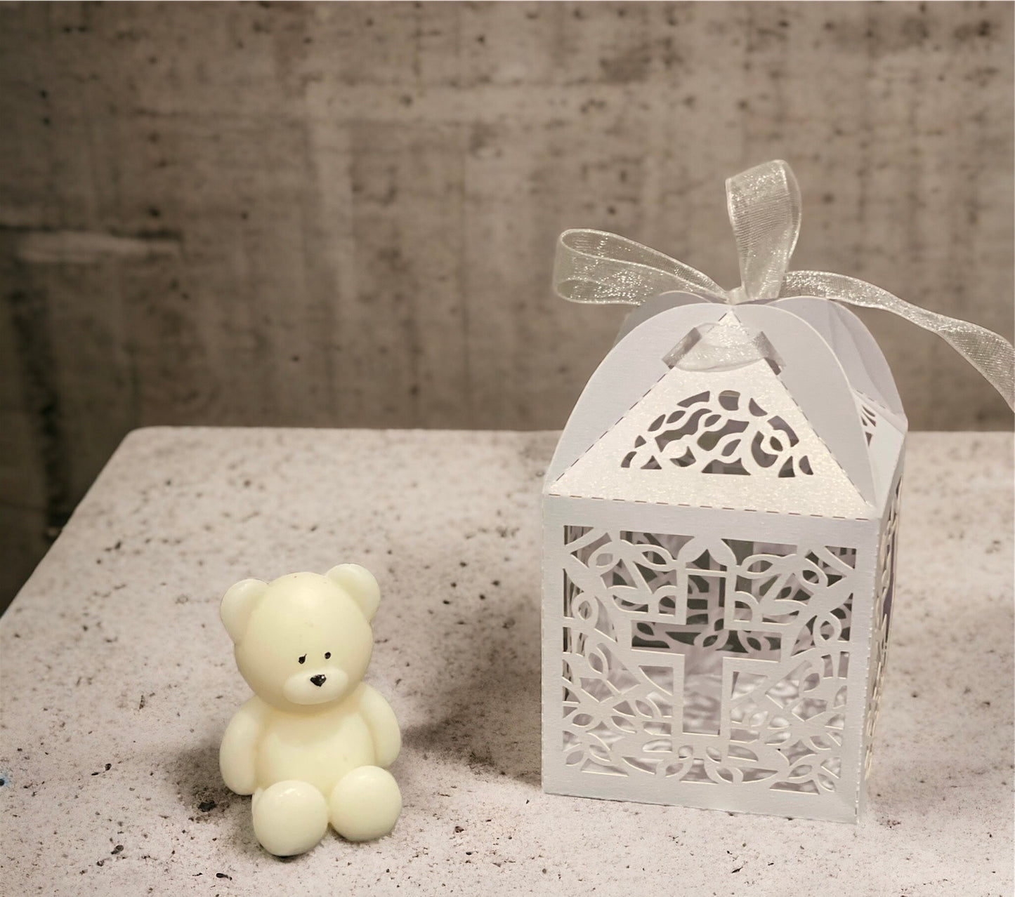Personalised Baby Shower Favours | Baby Shower Gifts | Teddy Bear Theme | Mini Bear Candle | Gender Reveal
