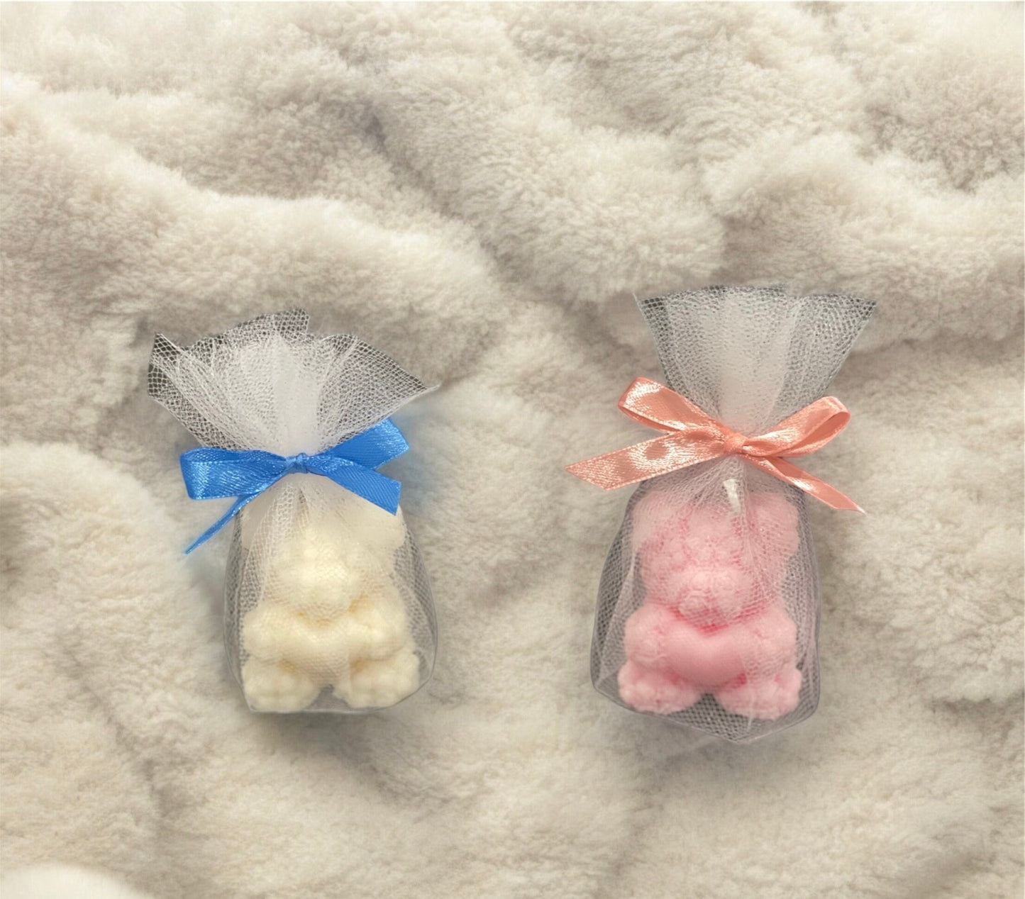 Baby shower favours -  Teddy Bear scented candles | Christening favours | Party gifts | Hen party gift