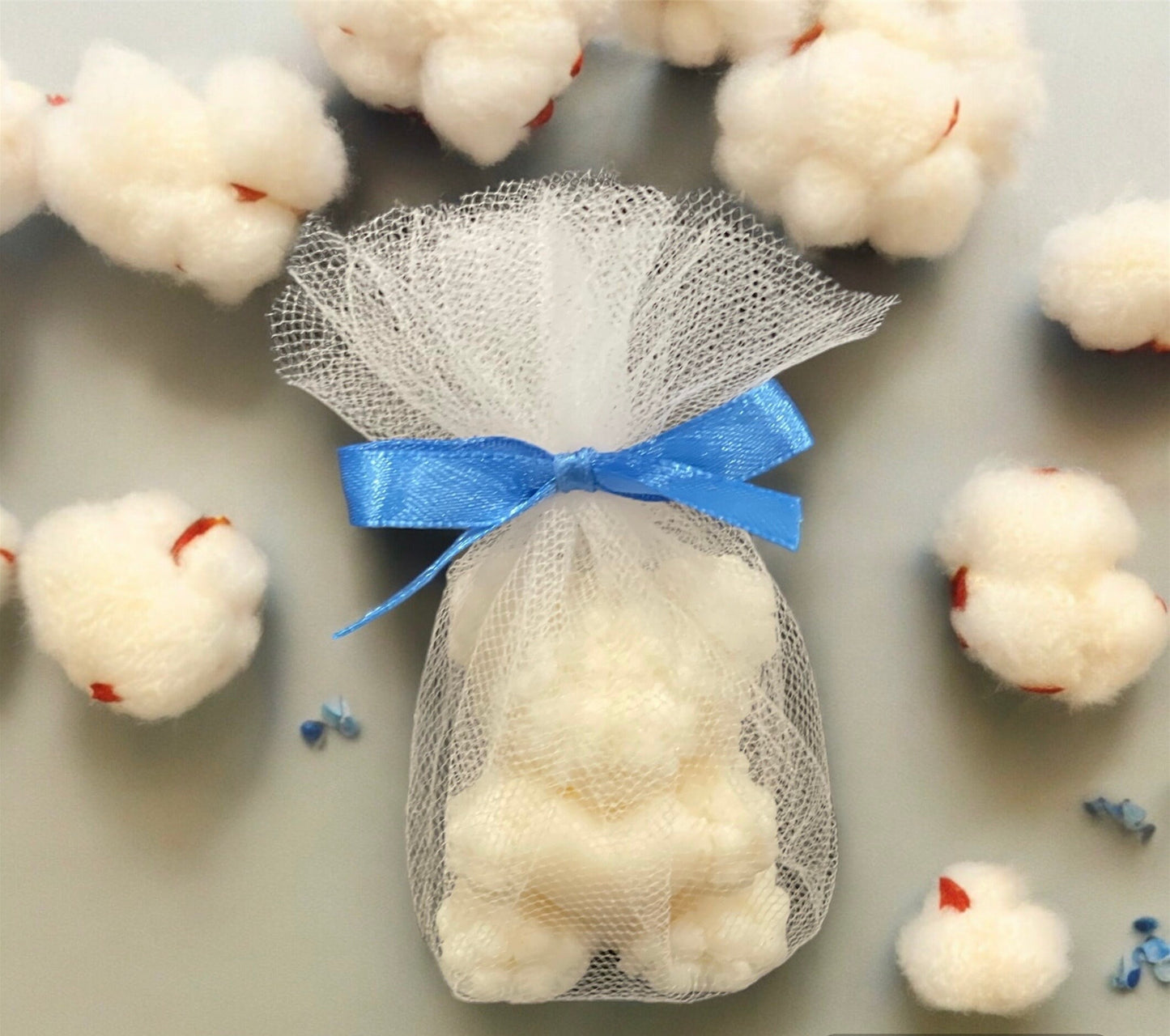 Baby shower favours -  Teddy Bear scented candles | Christening favours | Party gifts | Hen party gift