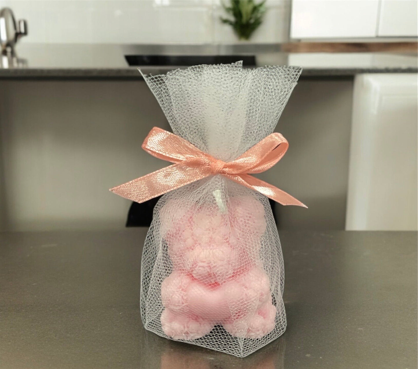 Baby shower favours -  Teddy Bear scented candles | Christening favours | Party gifts | Hen party gift