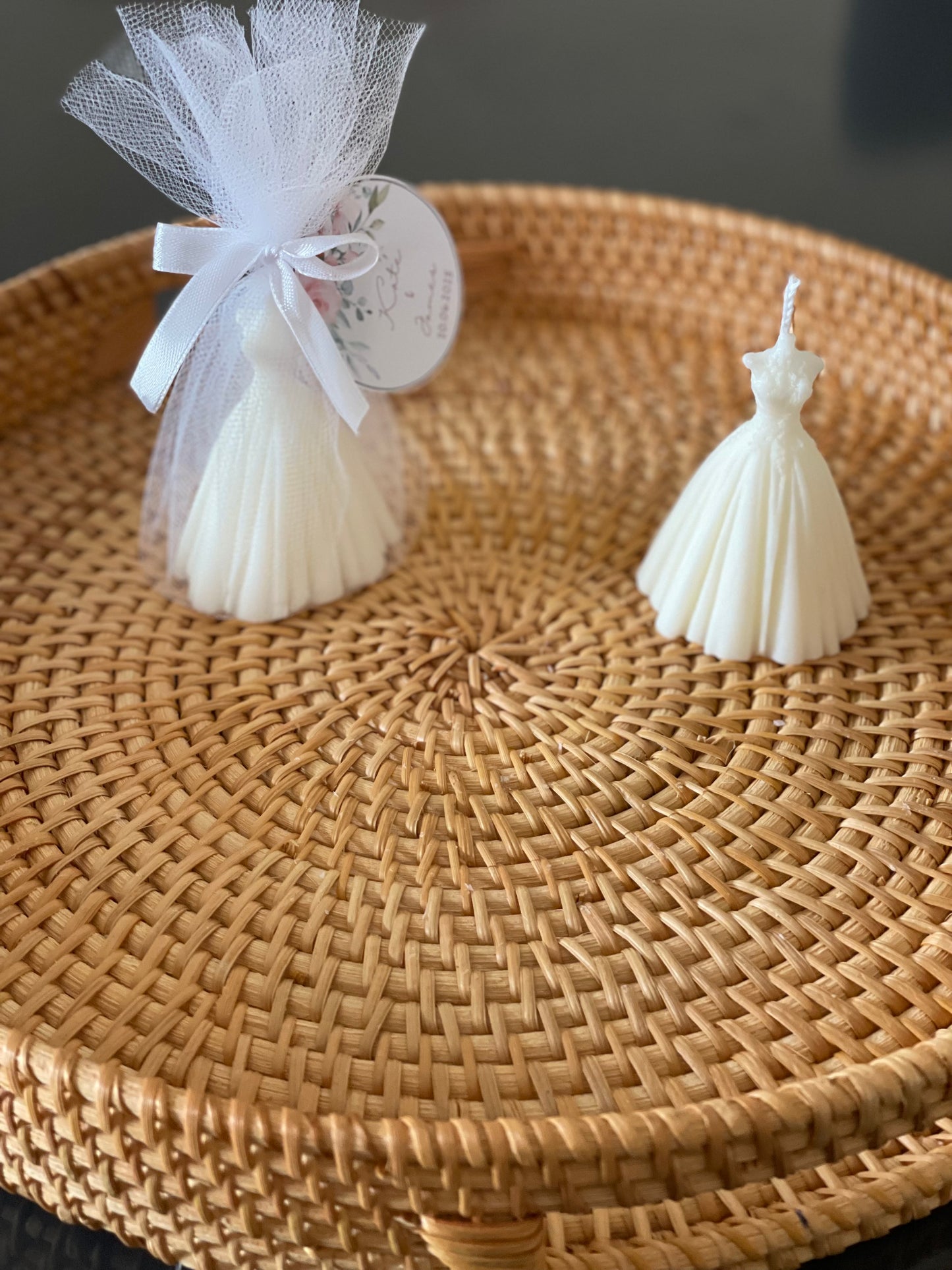 Personalised Bridal Shower Favor Candle | Bride dress candle | Bride to be gift