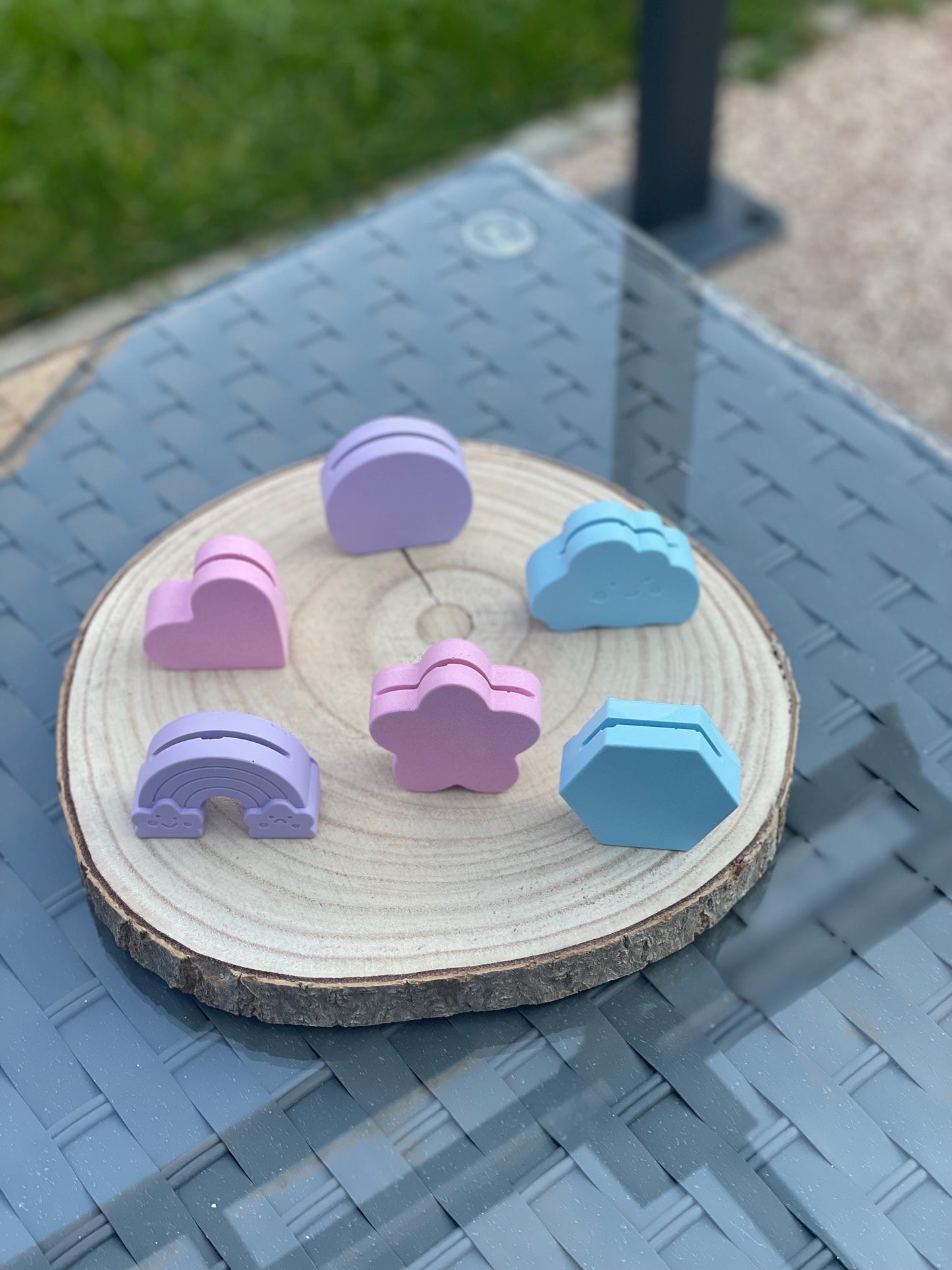 Small Photo Holders | Jesmonite Card Holder | Place Card Stand | Polaroid Photo Holder